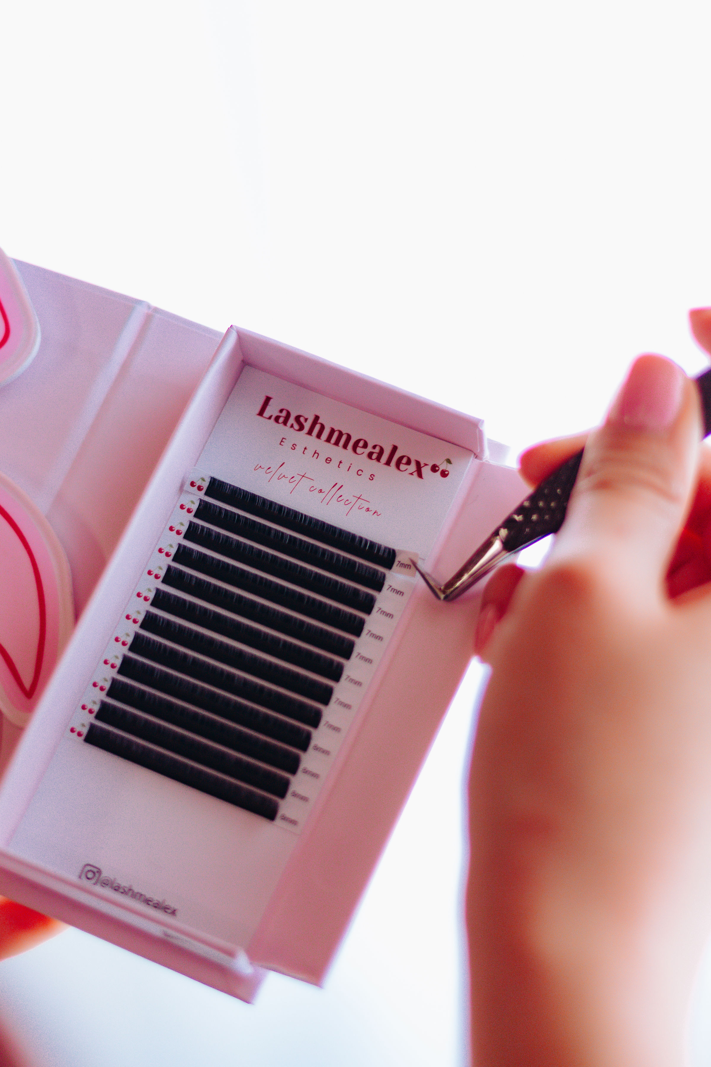 Velvet lash collection